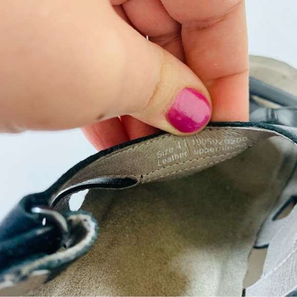 Dansko Felicia Black Leather Open Toe Strappy Hook Loop Studded Wedge - Picture 6 of 9